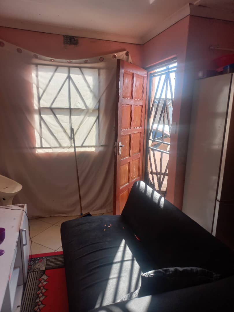 2 Bedroom Property for Sale in Mfuleni Western Cape